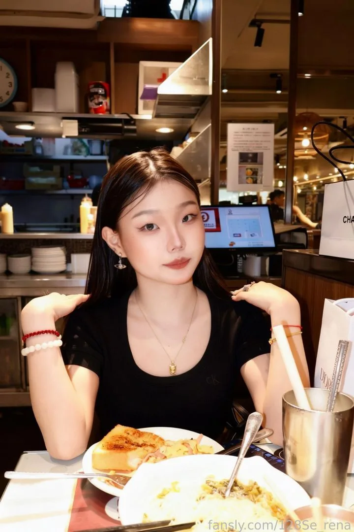 128Se_rena — profile photo