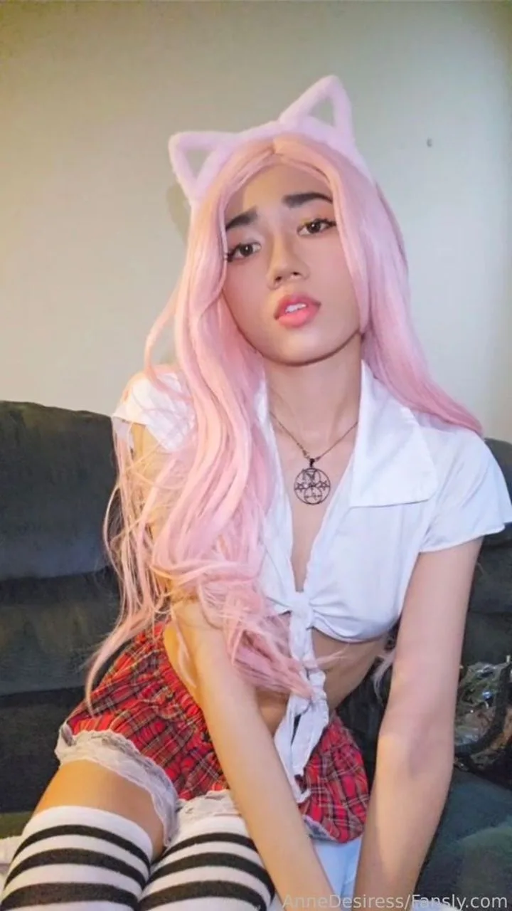 Annedesiress — profile photo