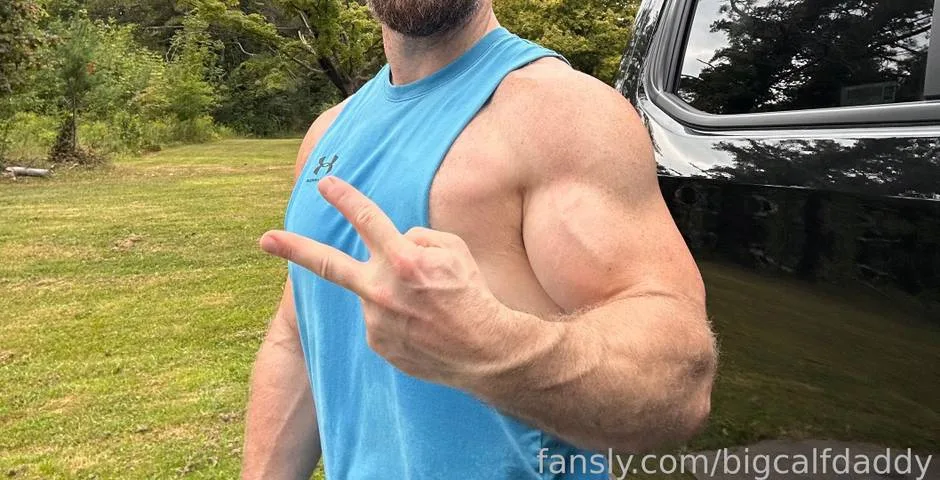 bigcalfdaddy — photo 2