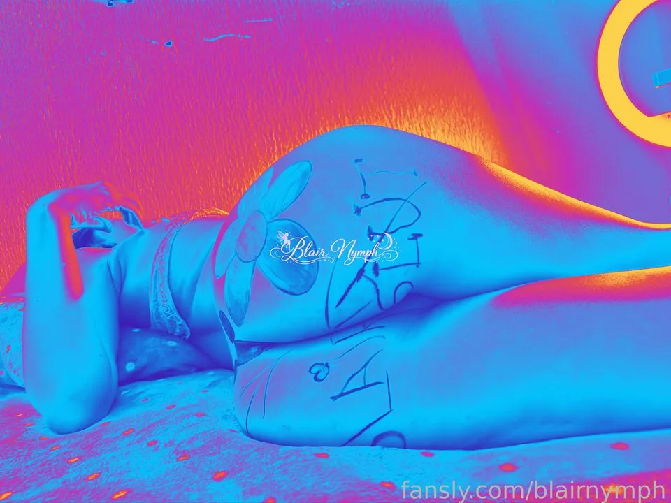 blairnymph — photo 2