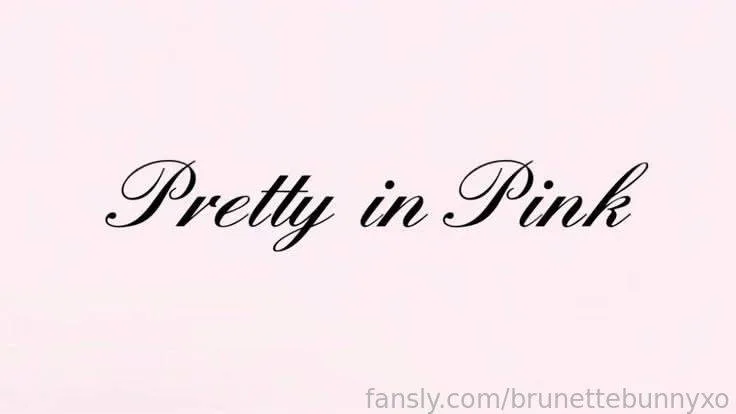 brunettebunnyxo — photo 2