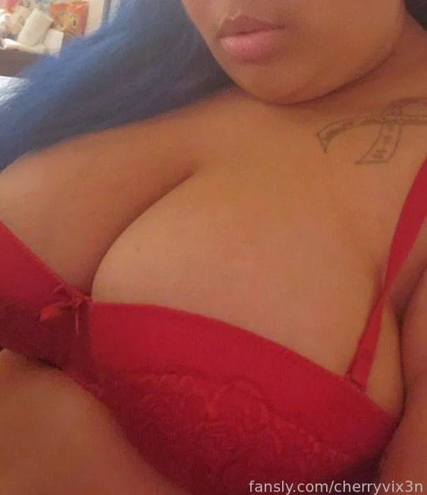 cherryvix3n — profile photo