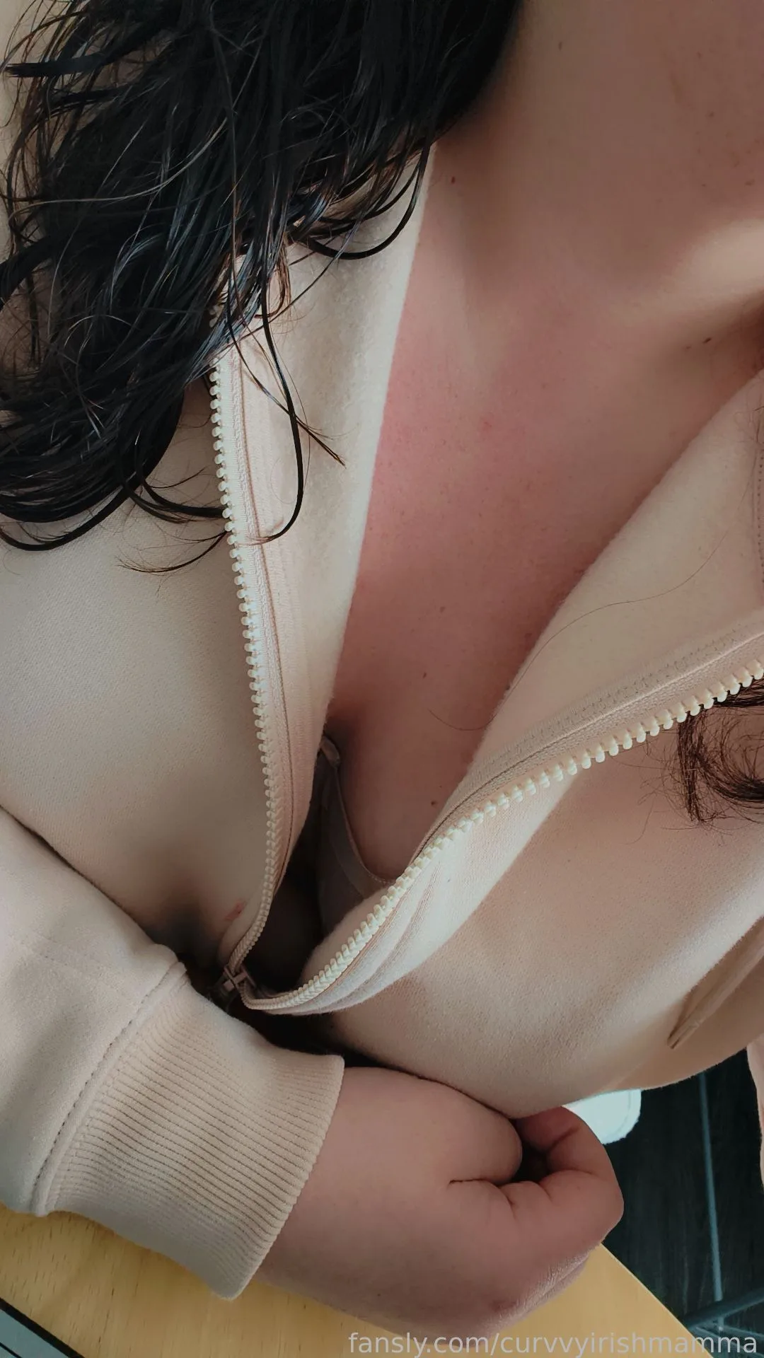 curvvyirishmamma — photo 2