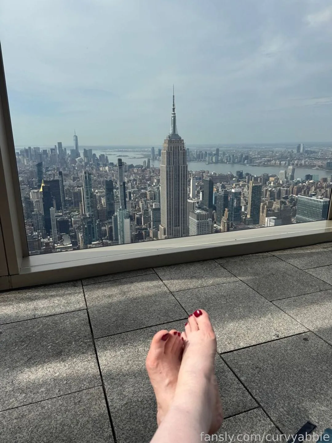 curvyabbie — photo 2