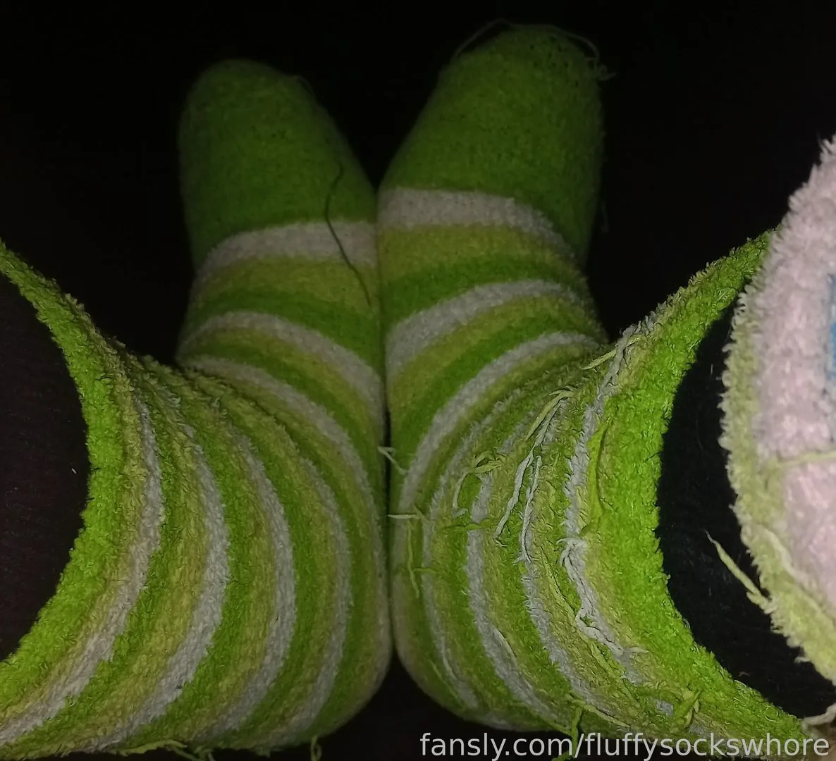 fluffysockswhore — photo 2