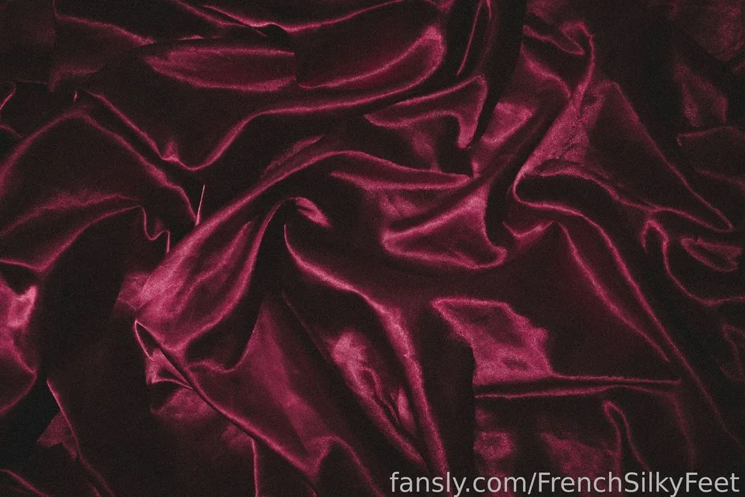 FrenchSilkyFeet — photo 2