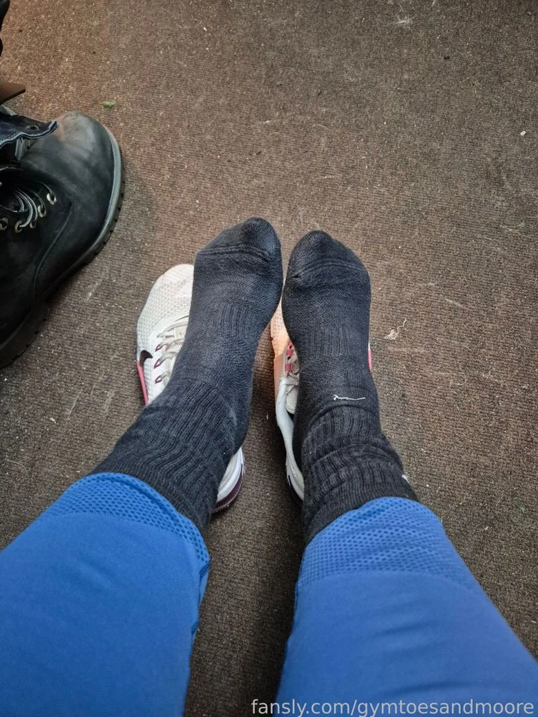 gymtoesandmoore — photo 2