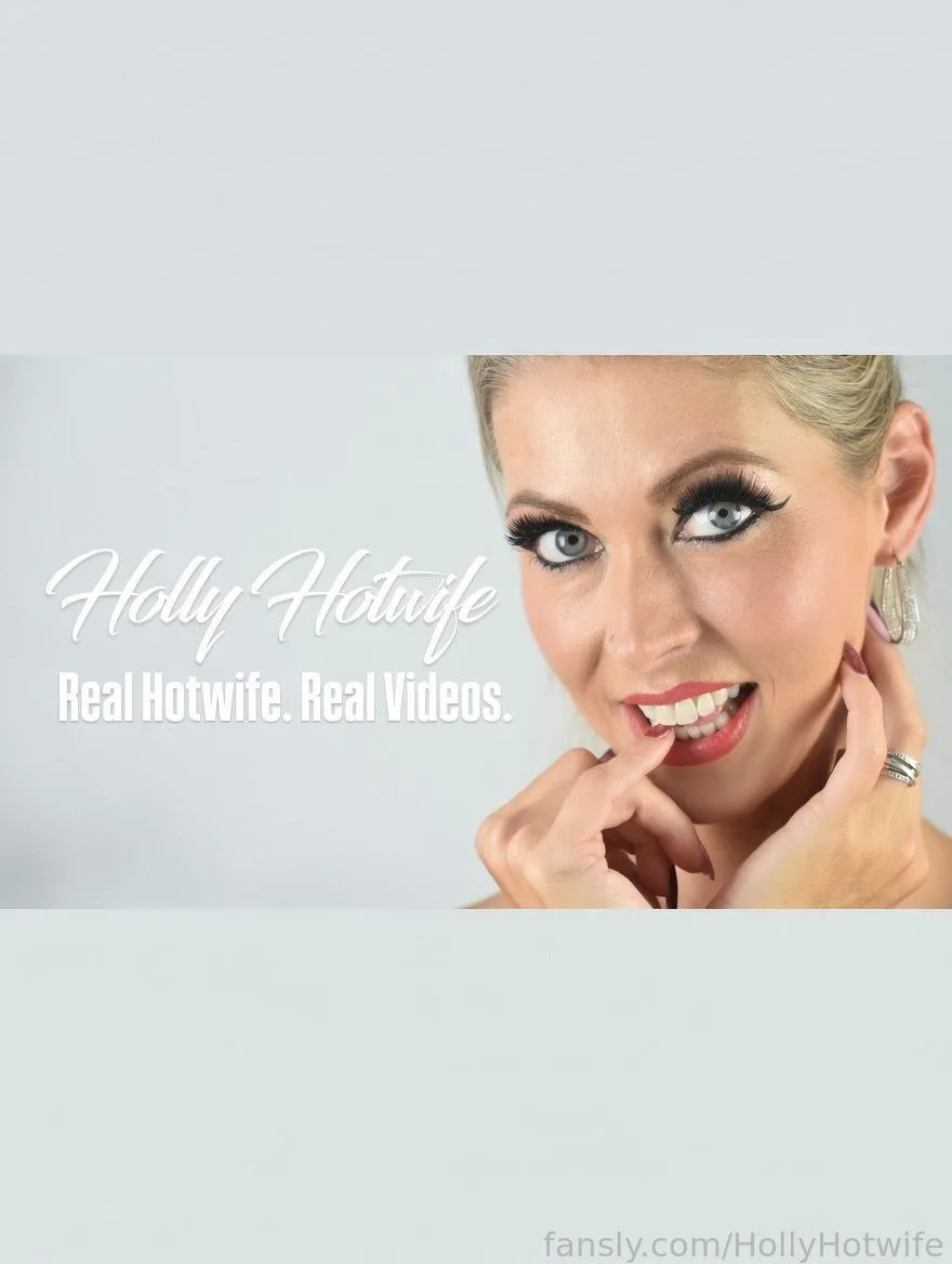 HollyHotwife — photo 2