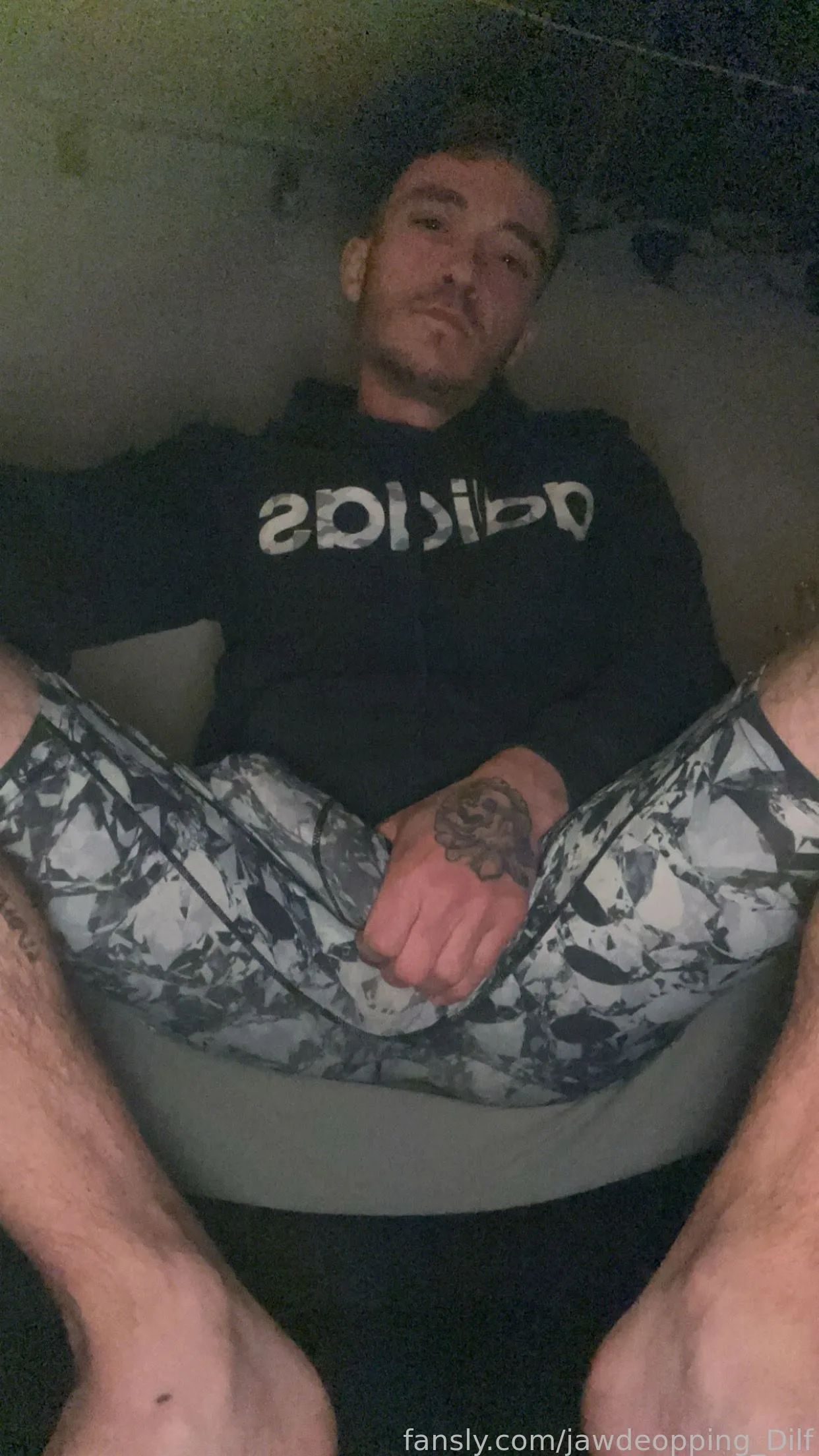 hung_chesco_dilf — photo 2