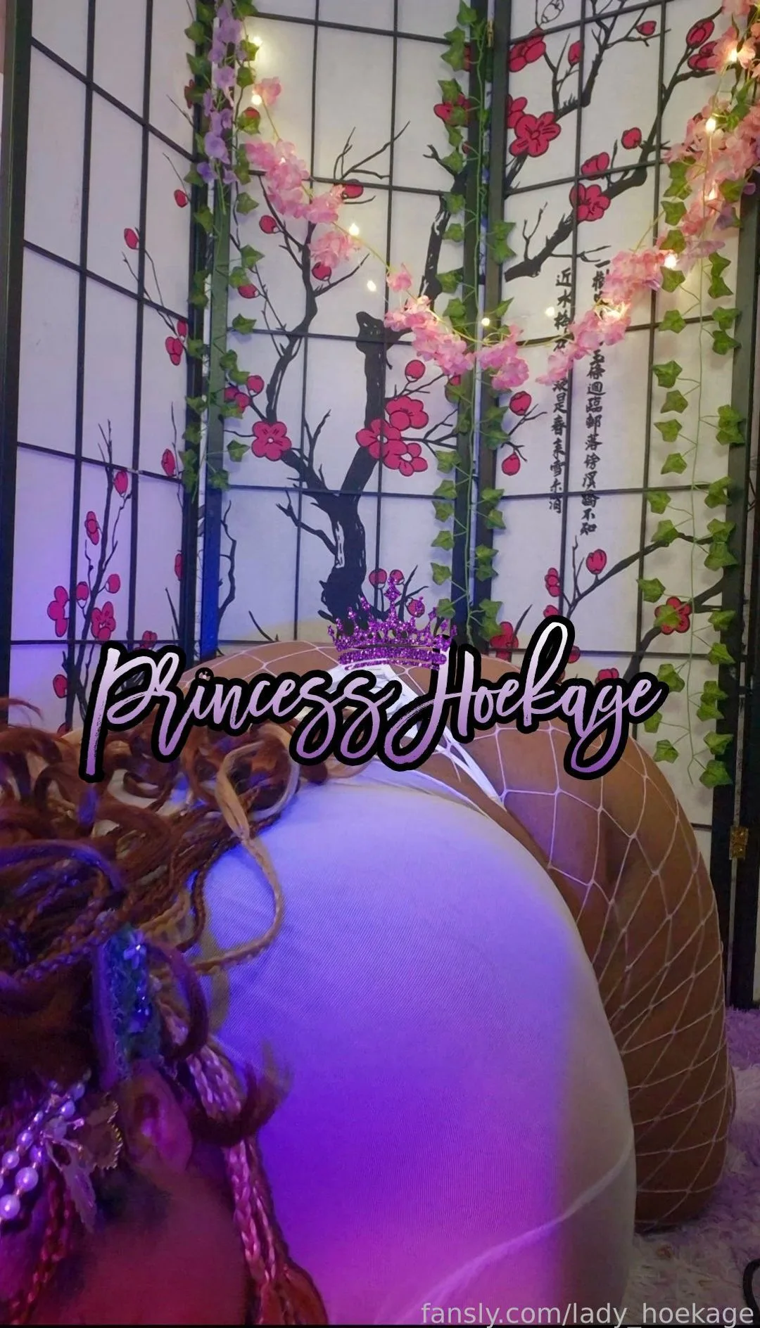 lady_hoekage — photo 2