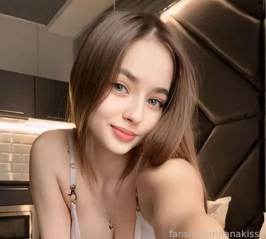 lanakisss — profile photo