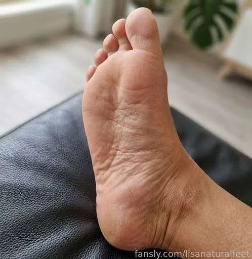 lisanaturalfeet — photo 2