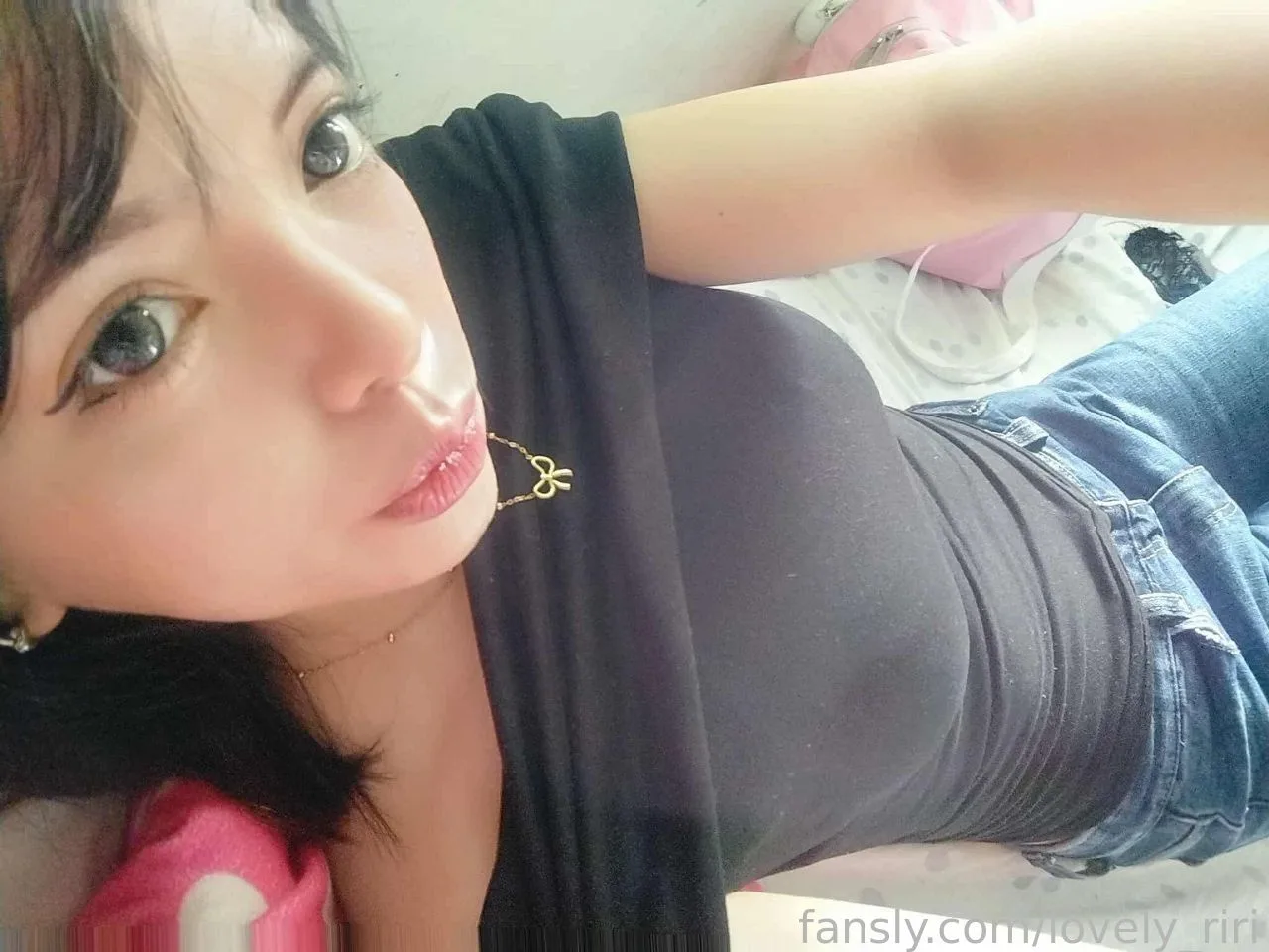 lovely_riri — photo 2