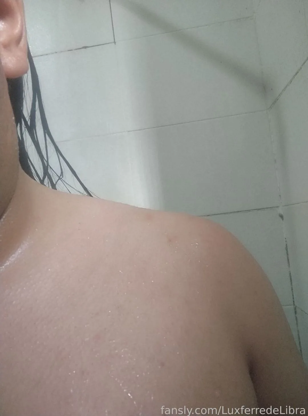 LuxferredeLibra — photo 2