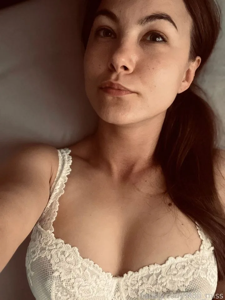 Moli_miss — profile photo