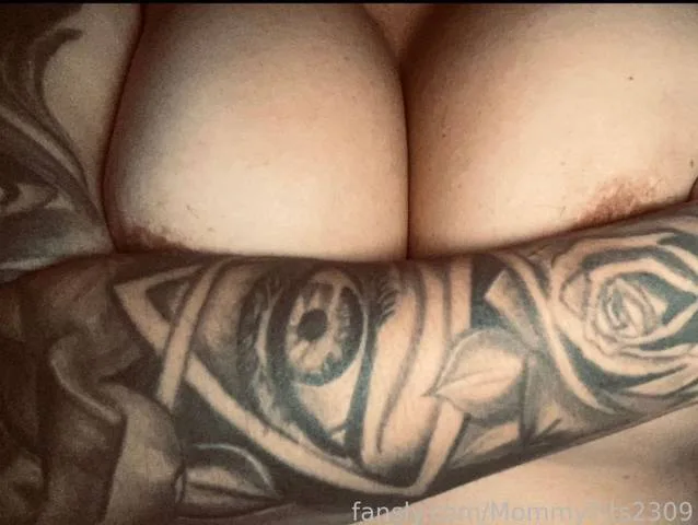 MommyTits2309 — profile photo