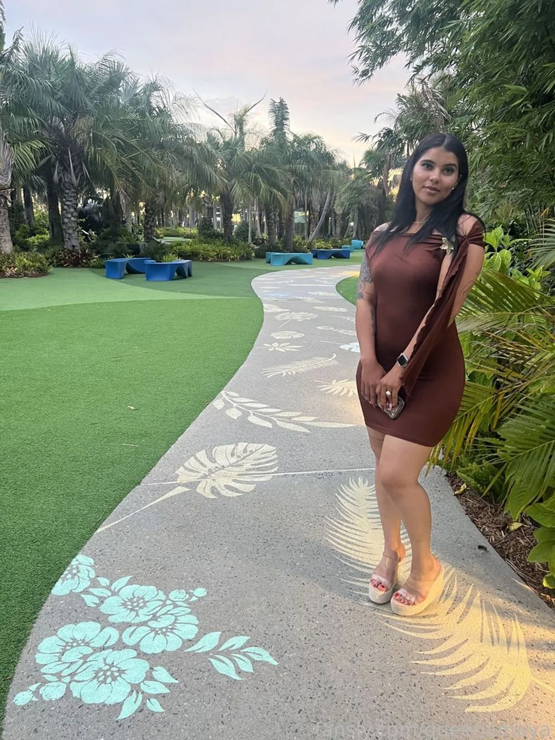 queenamaya — photo 2
