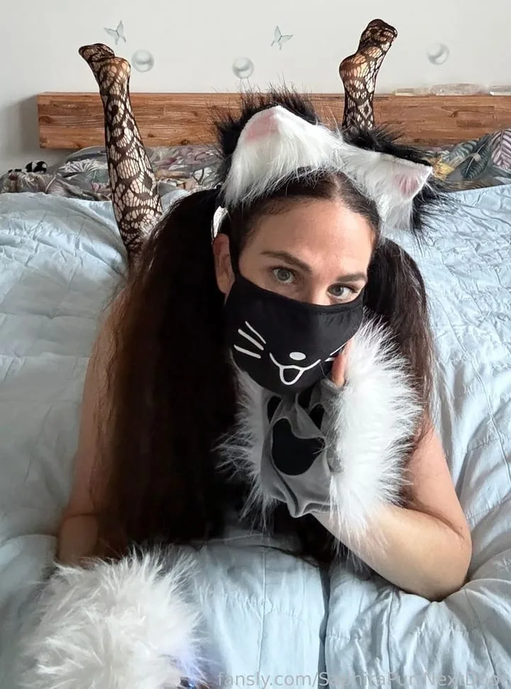 SaphiraPurrNextDoor — profile photo
