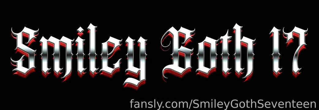 SmileyGothSeventeen — photo 2