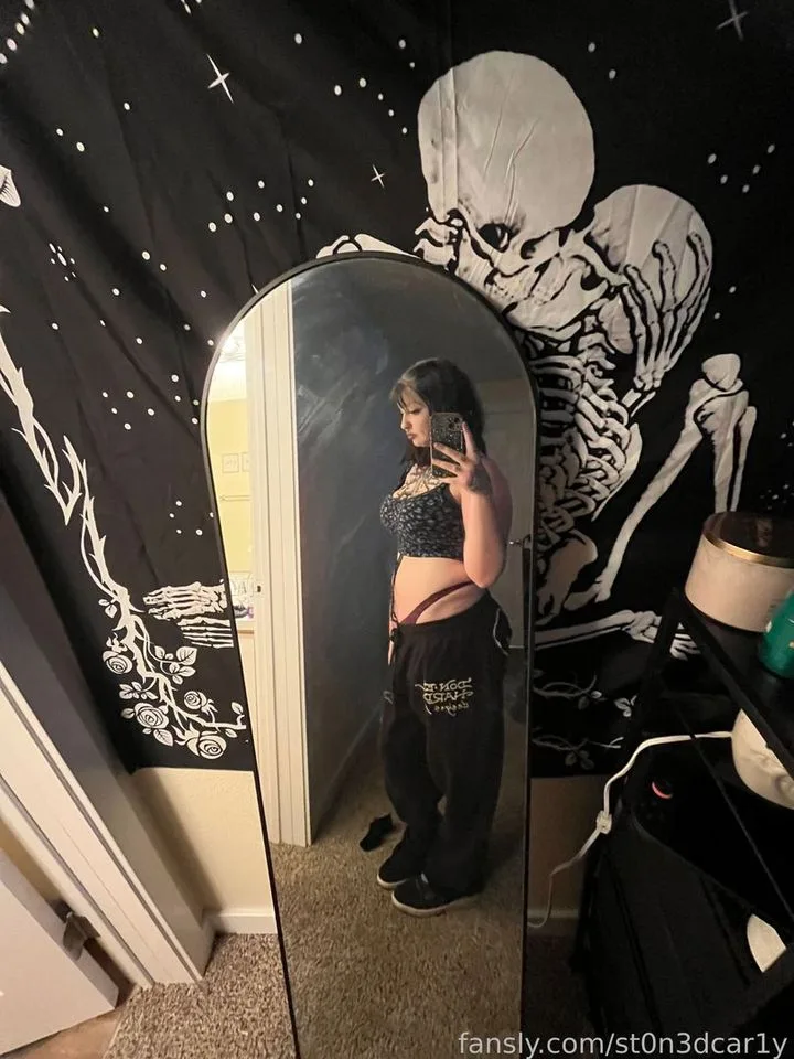 st0n3dcar1y — profile photo