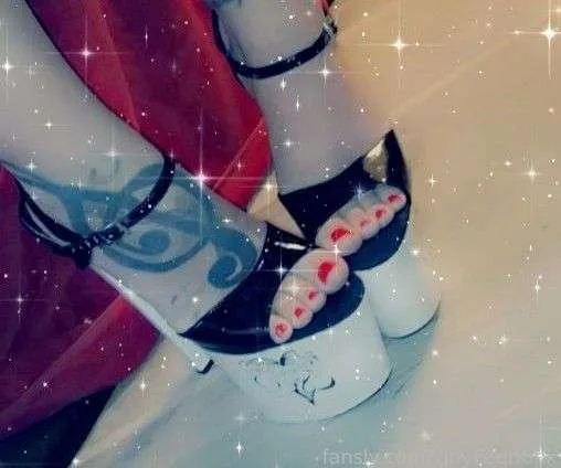TinyFeetKink — photo 2