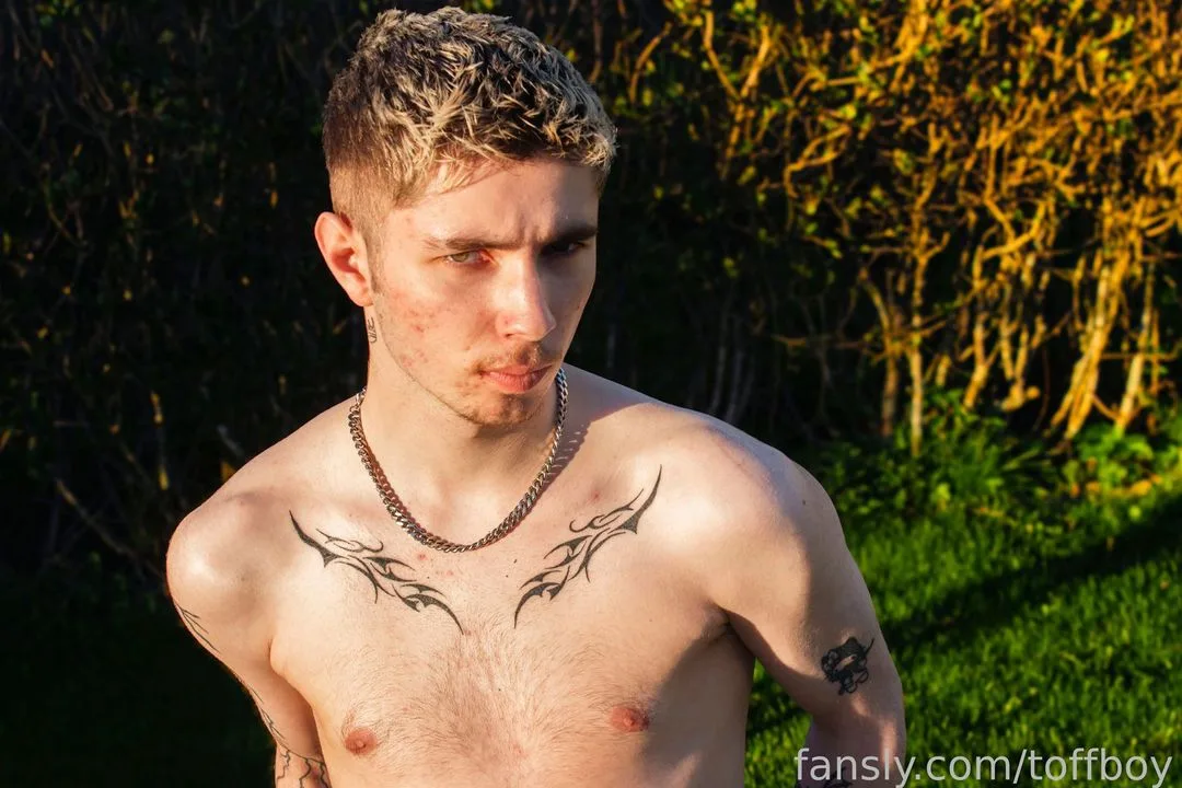 toffboy — photo 2
