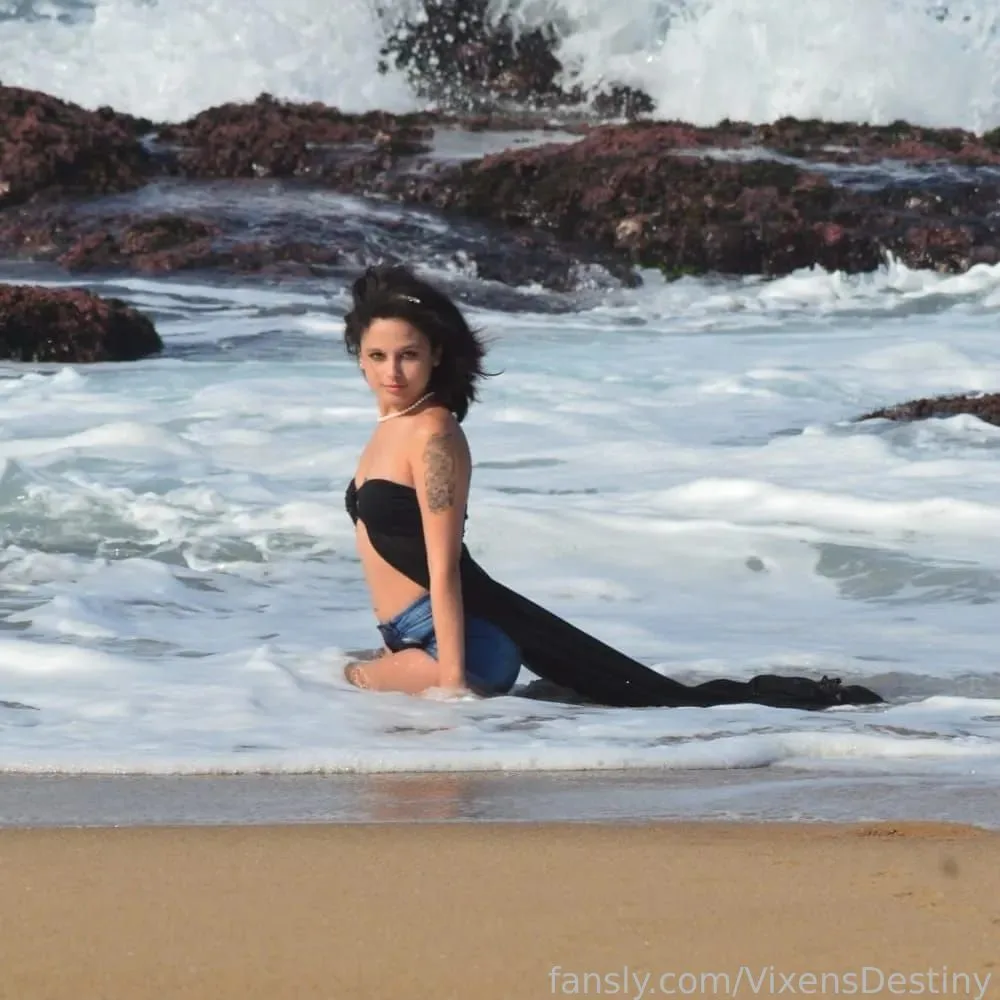 VixensDestiny — photo 2